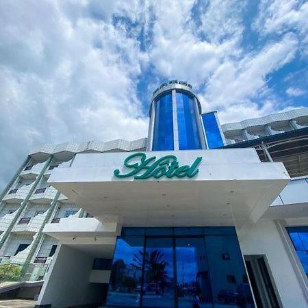 Hotel Vallee Des Princes Douala Eksteriør bilde